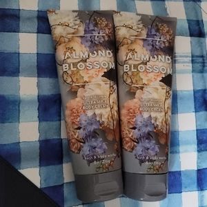 BATH AND BODY WORKS ALMOND BLOSSOM